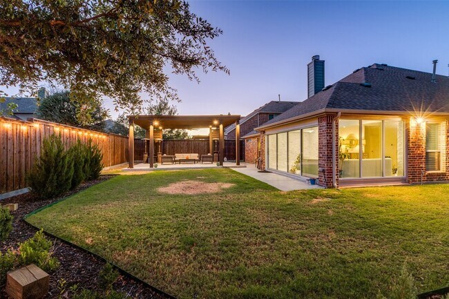 Building Photo - 10501 Old Dawson Ct