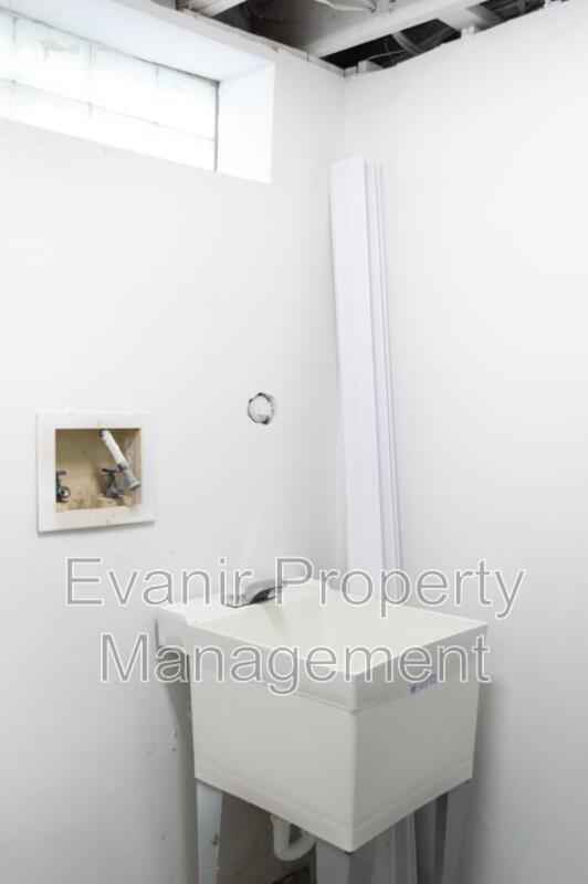 Building Photo - 2908 Ghent Ave