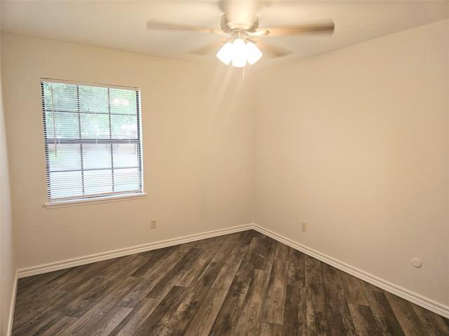 Building Photo - 6908 Sunflower Cir N