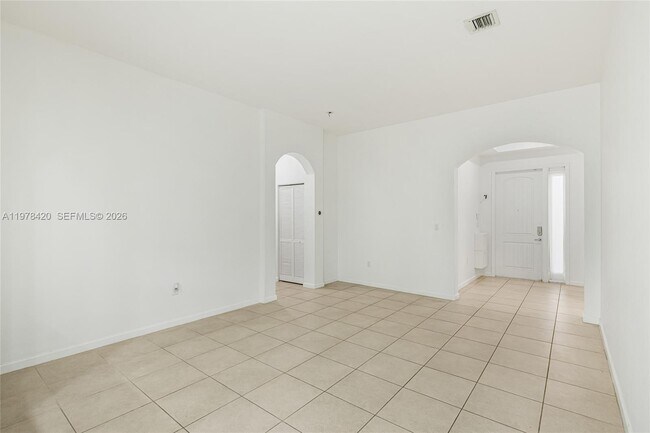 Building Photo - 11863 SW 253 ST