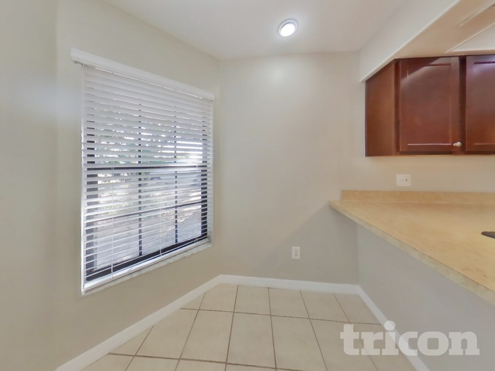 Building Photo - 4729 Suntree Blvd