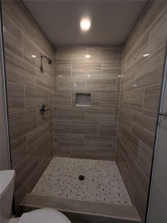 Building Photo - 1055 Pinecrest Dr