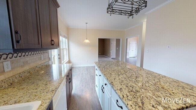Building Photo - 2916 Hayward Ct