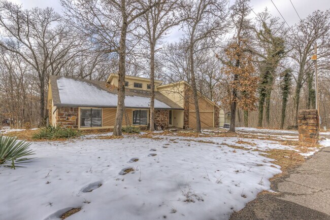 Building Photo - 630 S 276th E Ave