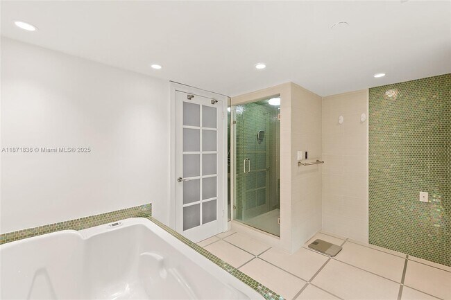 Building Photo - 19707 Turnberry Way