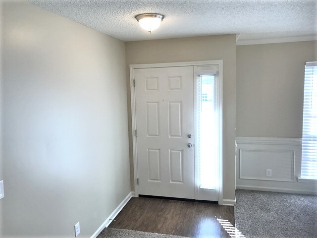 Building Photo - 5 Aquinnah Dr