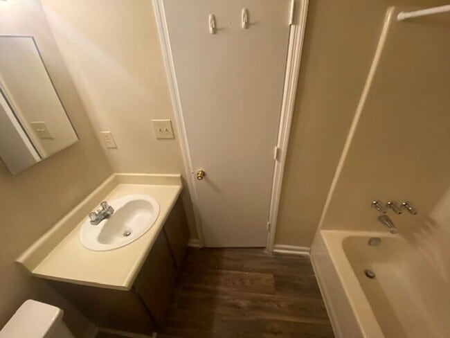 Building Photo - NOW AVAILABLE! Charming 2-Bedroom, 2-Bathroom Single-Level Townhome