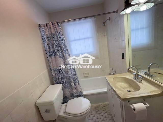 Building Photo - 16 West Rd