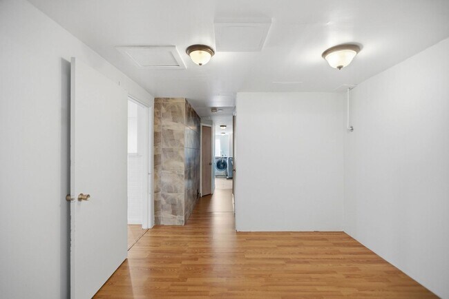Building Photo - Spacious 4 Bed 2.5 Bath Home with Panoramic Views in Magnolia