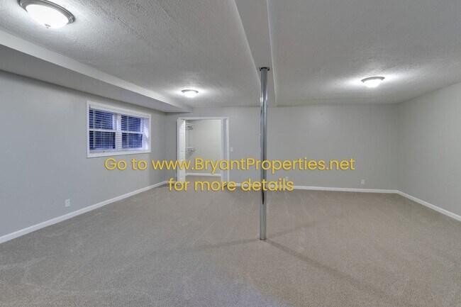 Building Photo - Nashville - 3 Bedroom, 2 Baths, 37217 Area