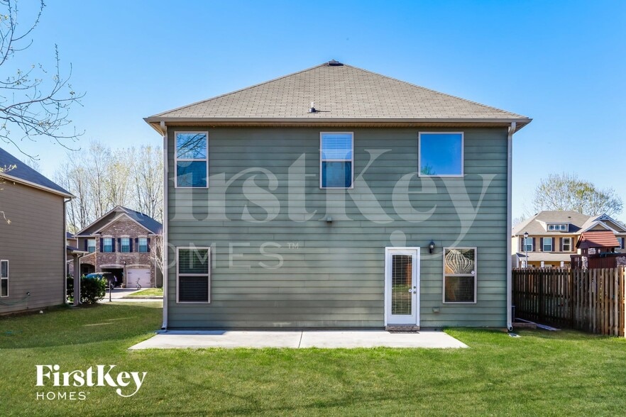 Building Photo - 6013 Cloverfield Way