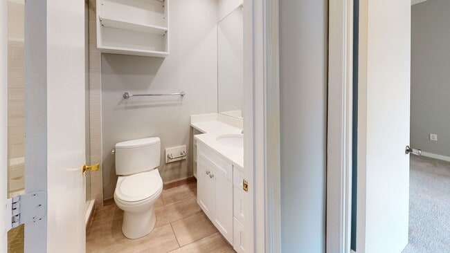 Building Photo - 3D Virtual Tour: https://my.matterport.com...
