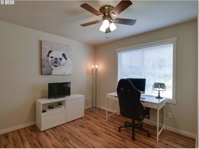 Office - 28488 SW Villebois Dr N