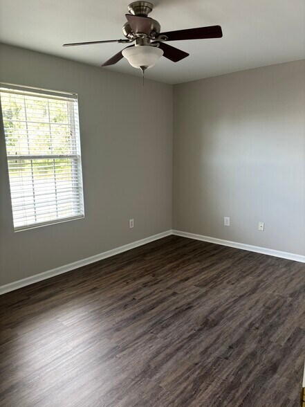 Building Photo - 2040 Rondo St
