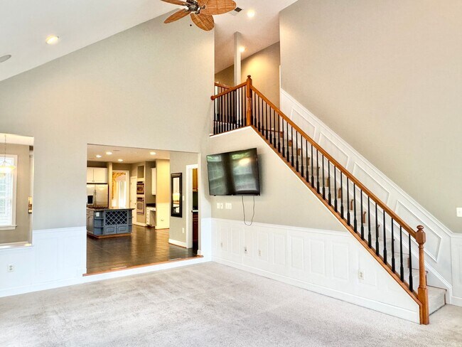 Building Photo - GORGEOUS FORMER MODEL HOME - MINUTES TO QUANTICO