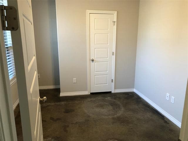 Building Photo - 5736 Bonnie Dr