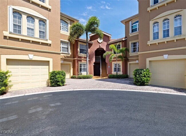 Building Photo - 15605 Ocean Walk Circle