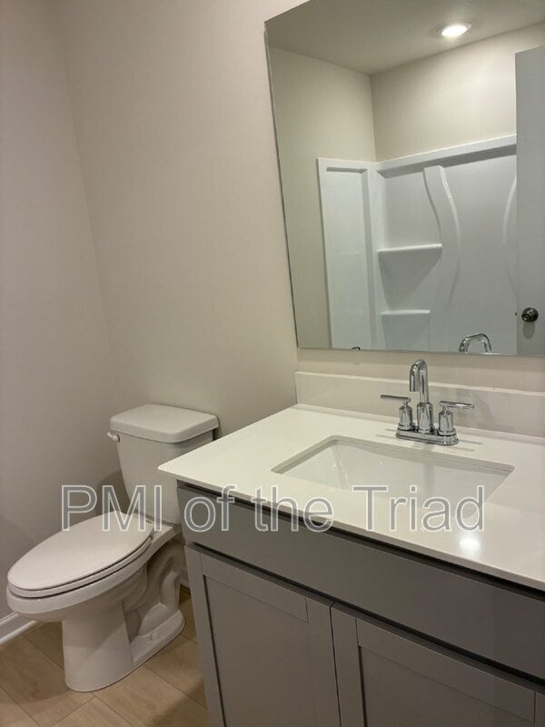 Building Photo - 1817 Autumn Mist Dr