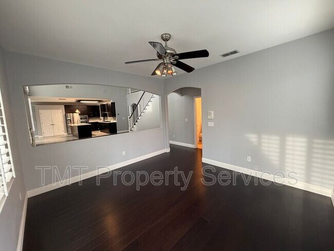 Building Photo - 70 Jade Tree Cir