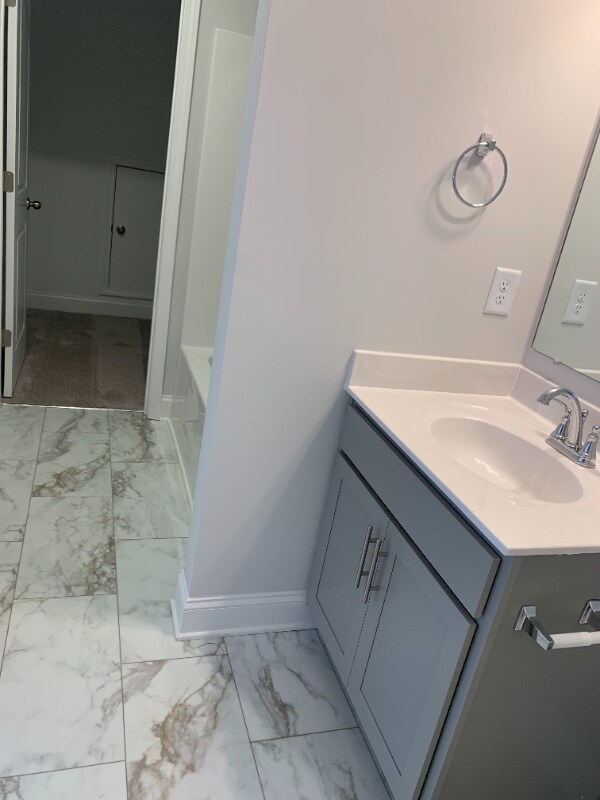 Building Photo - 238 Cloverbrook Way