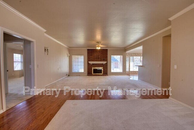 Building Photo - 15501 Arbuckle Heights