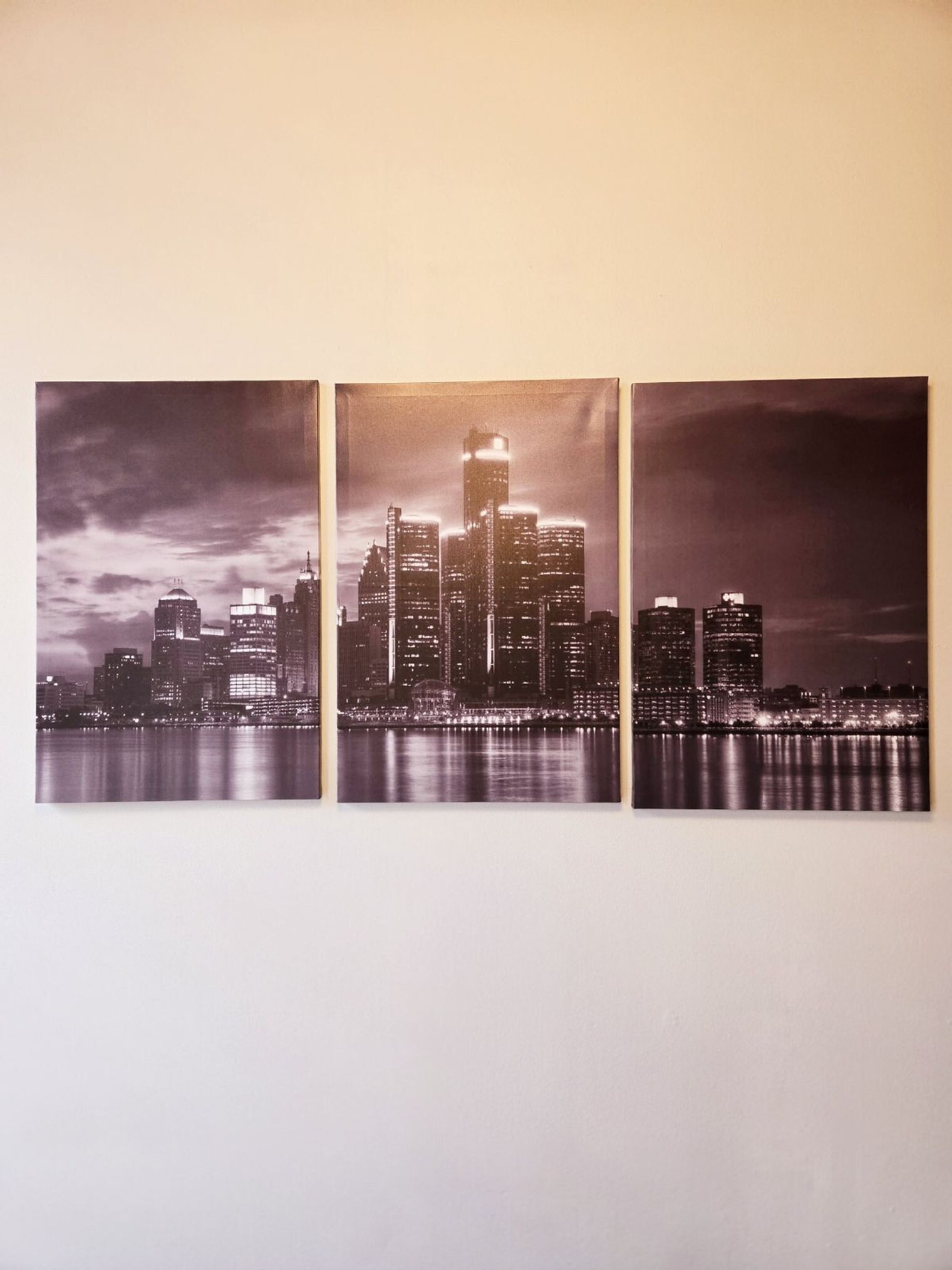 Building Photo - 227 Iron St