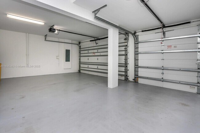 Building Photo - 3402 NW 83rd St