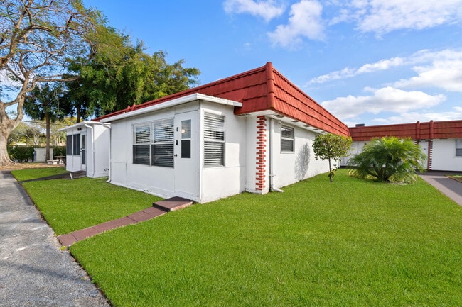 Building Photo - 4 Seville Terrace
