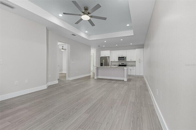 Building Photo - 26221 Sandhill Blvd