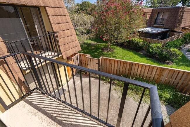 Building Photo - 5314 Brook Ct