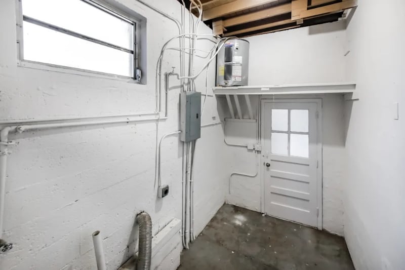 Building Photo - 8084 SW 33rd Terrace