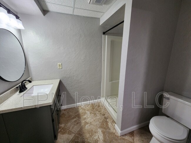 Building Photo - 137 Pauline Pl