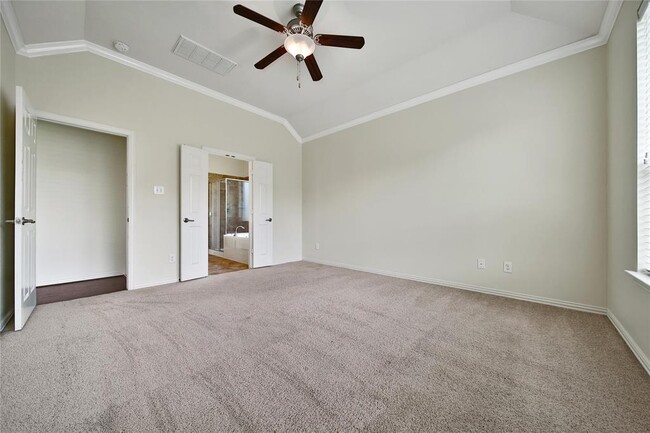 Building Photo - 13742 McKinney Creek Ln