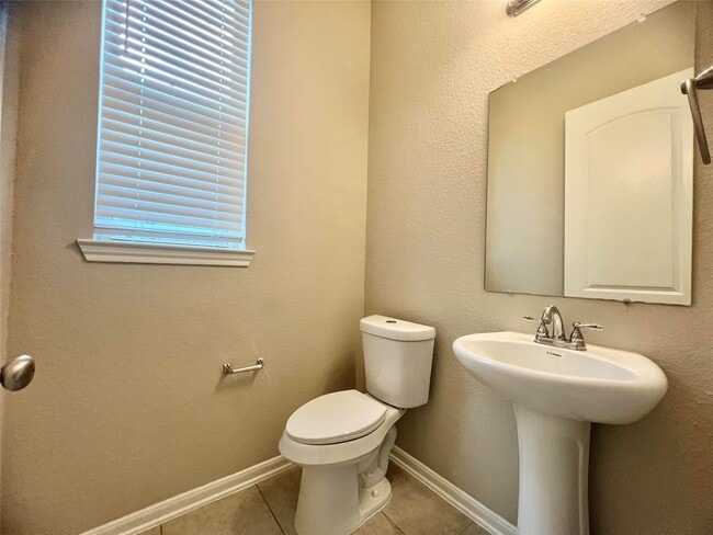 Building Photo - 2554 Granberry Pt