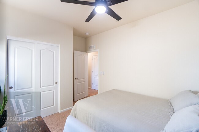 Building Photo - 10027 Seawolf Dr