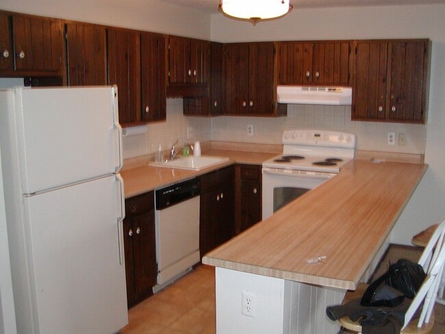 Building Photo - Dillon Valley West Condo-2 Bedroom/2 Bath w/Clubhouse