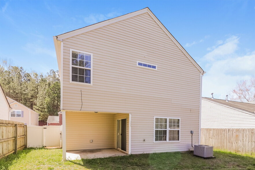 Building Photo - 141 Oak Grove Pl