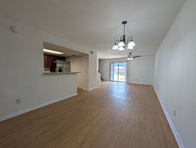 Building Photo - 5614 Colony Pine Cir