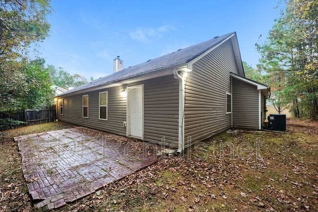 Building Photo - 4827 Wolfcreek View