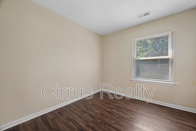 Building Photo - 49 Fulton St