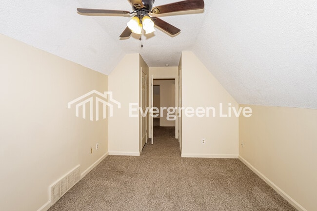 Building Photo - 7330 Appling Meadow Cove