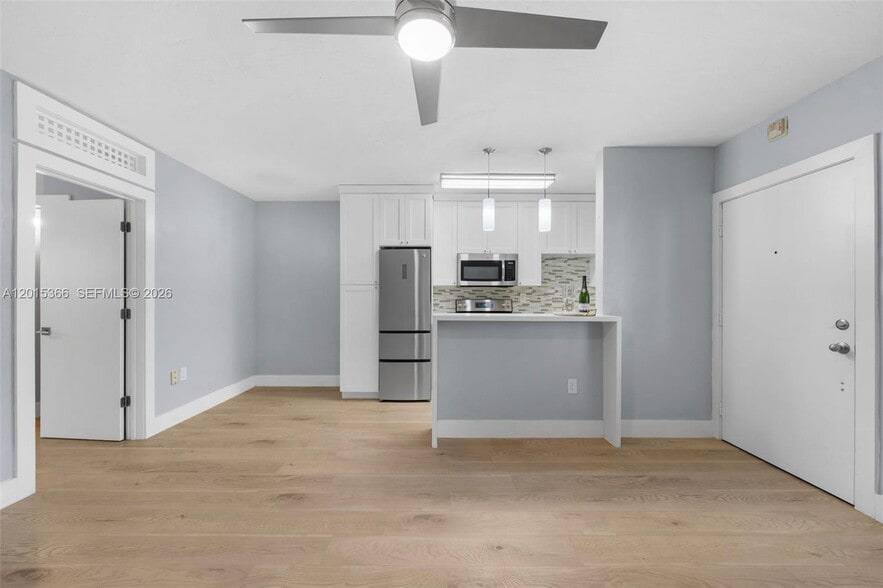 Building Photo - 6330 SW 79th St