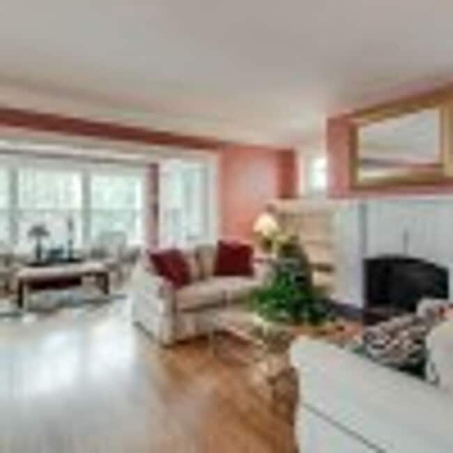 Building Photo - CityFlats, LLC (Evanston)