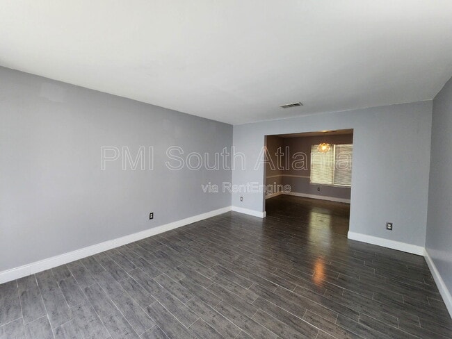 Building Photo - 2085 Winding Crossing Trail