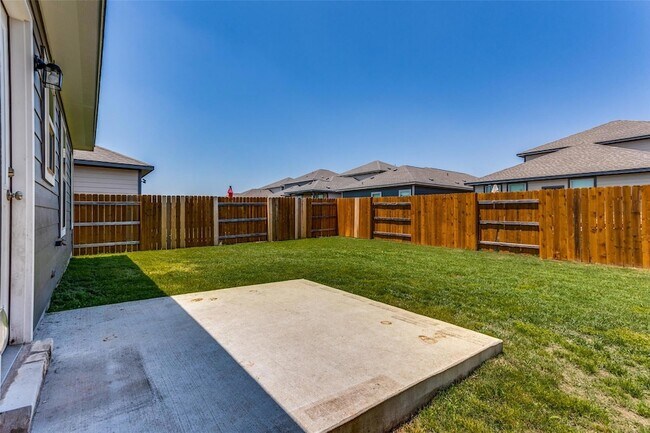 Building Photo - 341 Trellis Blvd