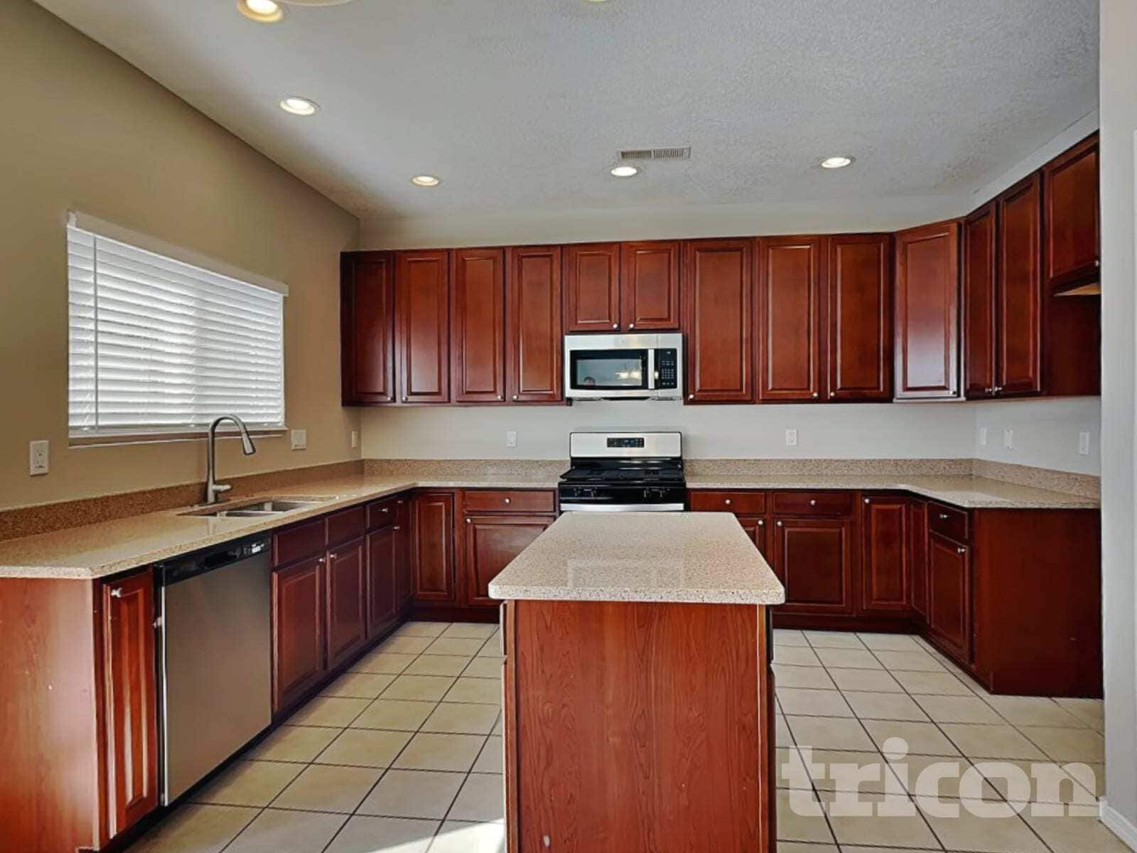 Building Photo - 7124 Cuchillo Rd NW