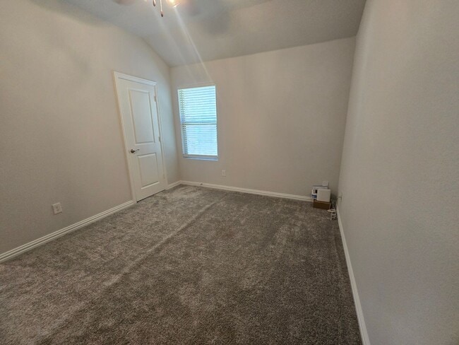 Building Photo - Fantastic in Fate!