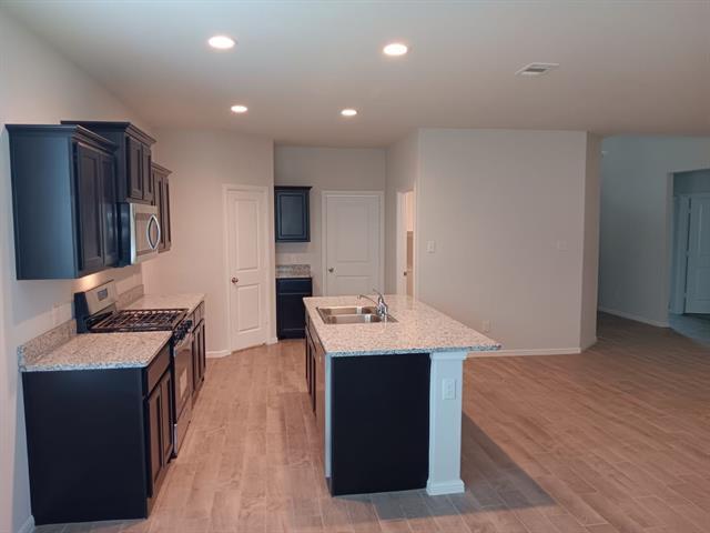 Building Photo - 8725 Willowsun Wy