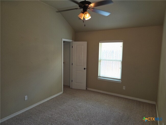 Building Photo - 607 Paseo del Plata Dr