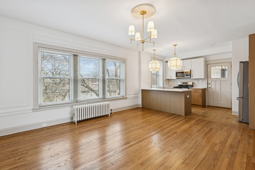 Building Photo - Cheltenham Court Mansions